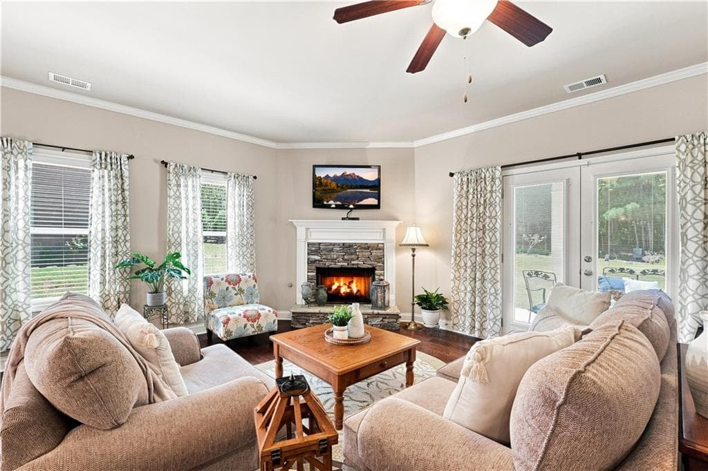 3 bedroom, 3 bathroom, 1,679 sq ft single family residence for sale at 216 Hawthorne Ridge Circle, Dallas, GA 30132 — photo 6