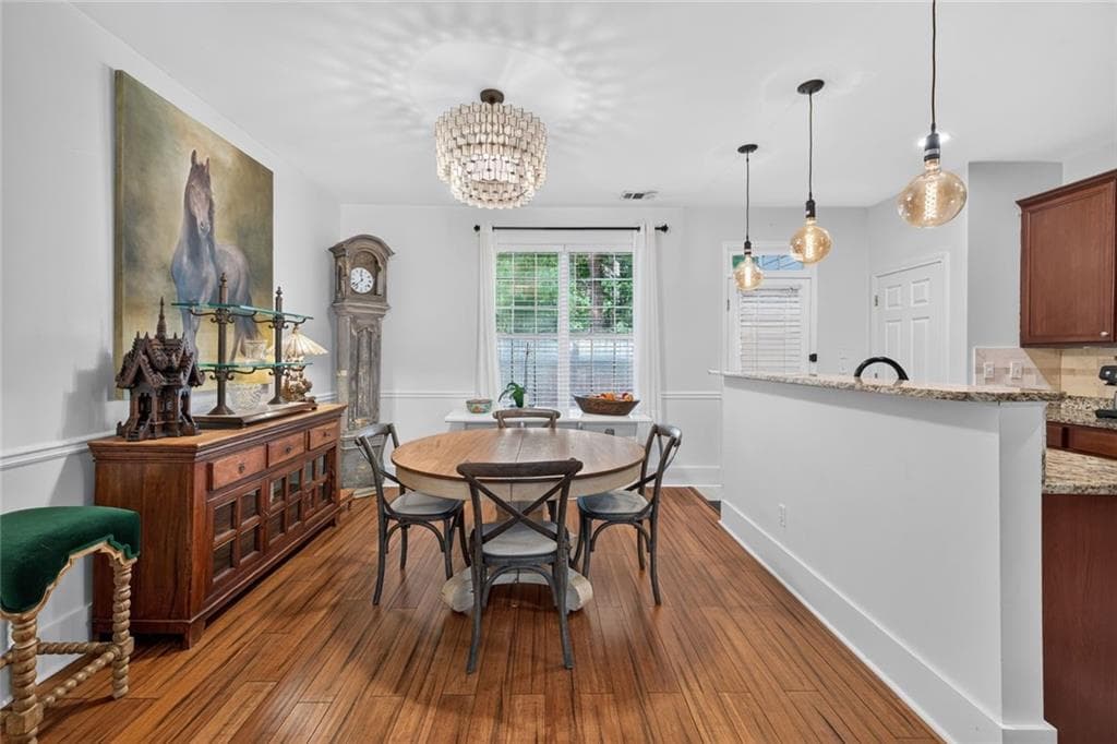 3 bedroom, 3 bathroom, 1,520 sq ft townhouse for sale at 570 Gale Court, Milton, GA 30004 — photo 7