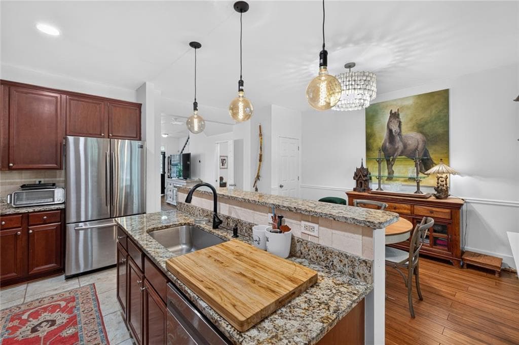 3 bedroom, 3 bathroom, 1,520 sq ft townhouse for sale at 570 Gale Court, Milton, GA 30004 — photo 10