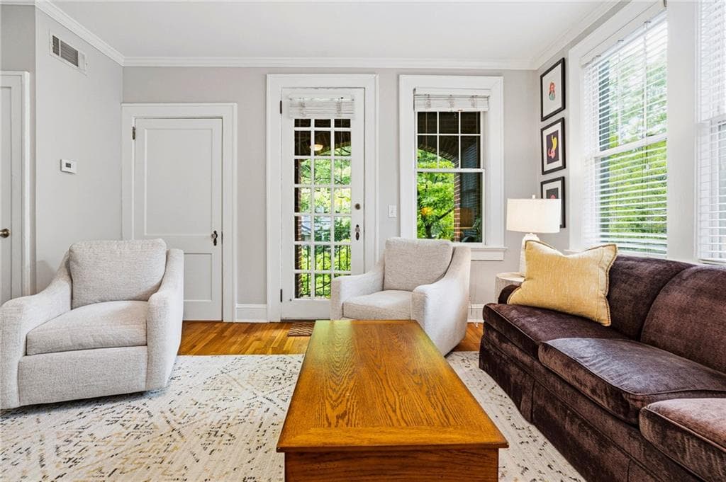 1 bedroom, 1 bathroom, 740 sq ft condominium for sale at 741 Frederica Street 14, Atlanta, GA 30306 — photo 8