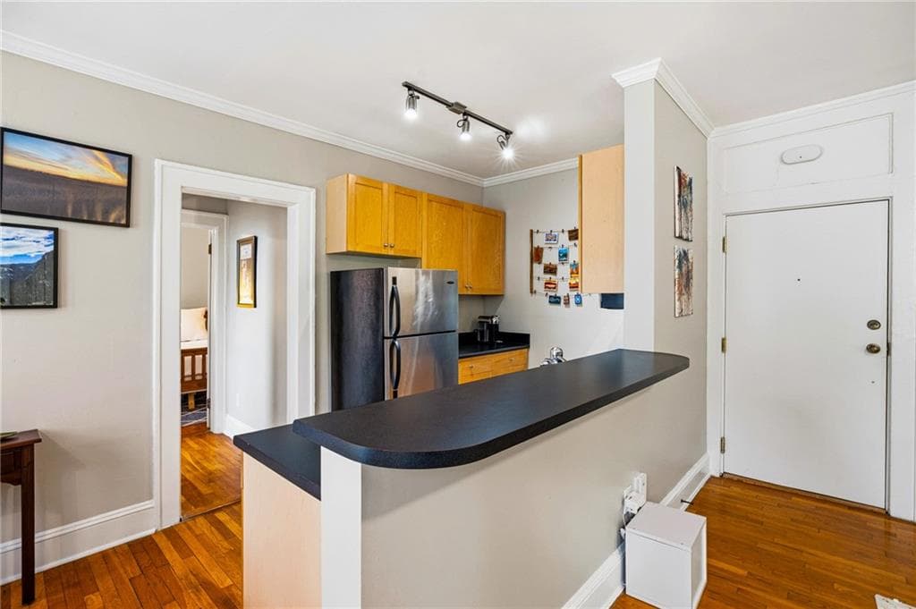 1 bedroom, 1 bathroom, 740 sq ft condominium for sale at 741 Frederica Street 14, Atlanta, GA 30306 — photo 10