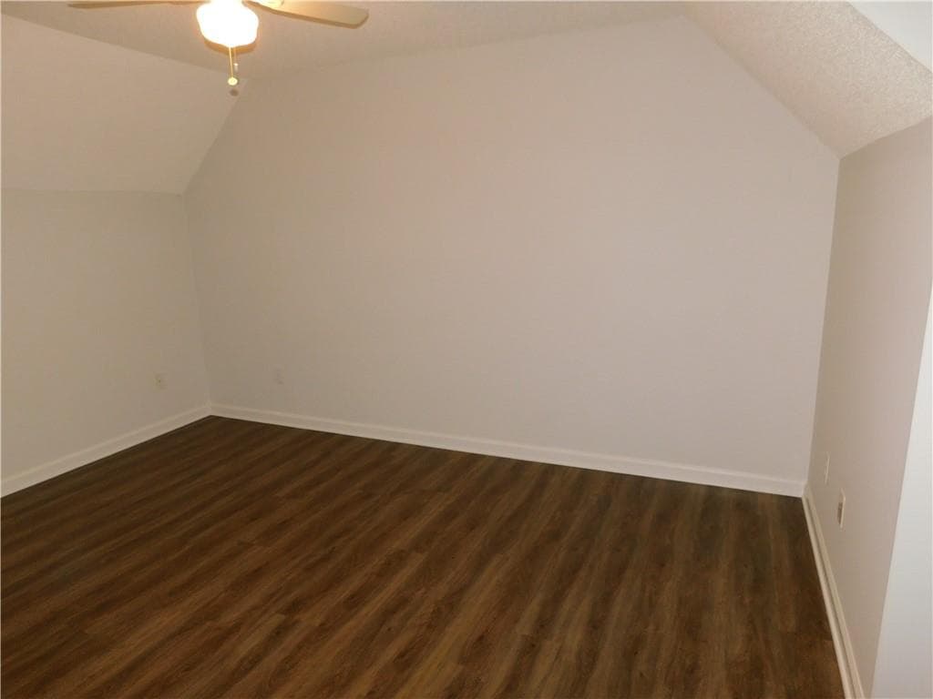 3 bedroom, 2 bathroom, 1,232 sq ft single family residence for rent at 385 Mountain View Trail, Dahlonega, GA 30533 for $1,995 a month — photo 10