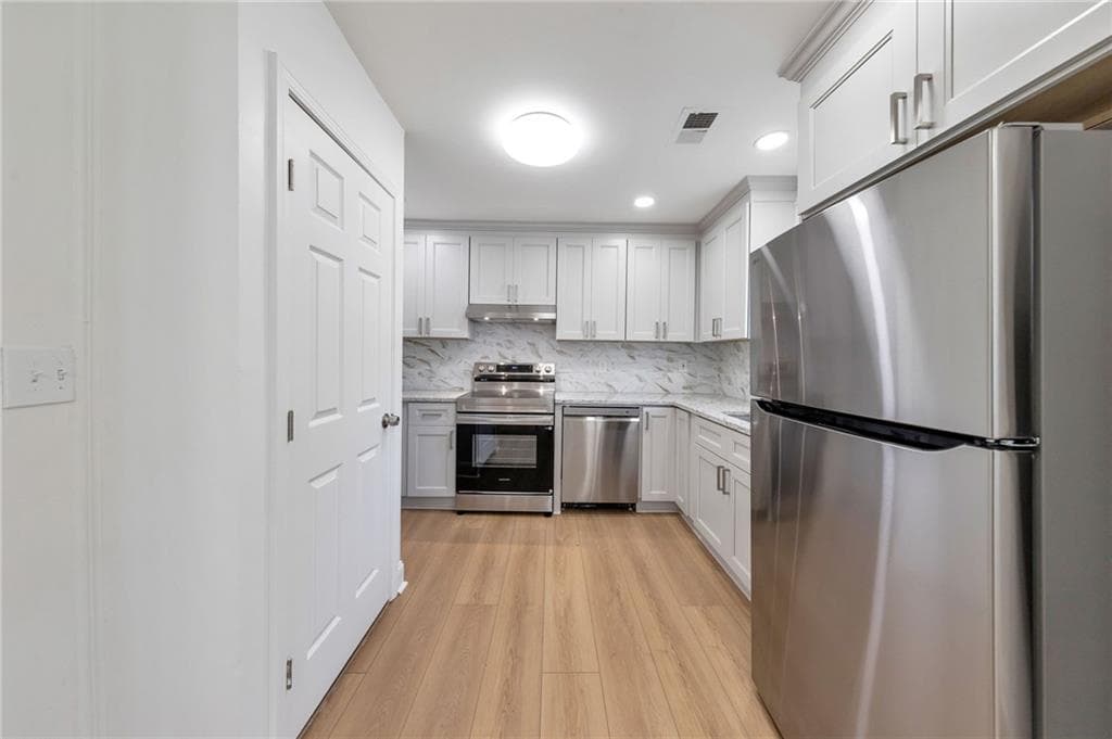 3 bedroom, 2 bathroom, 1,224 sq ft single family residence for sale at 1972 Don Juan Lane, Decatur, GA 30032 — photo 6