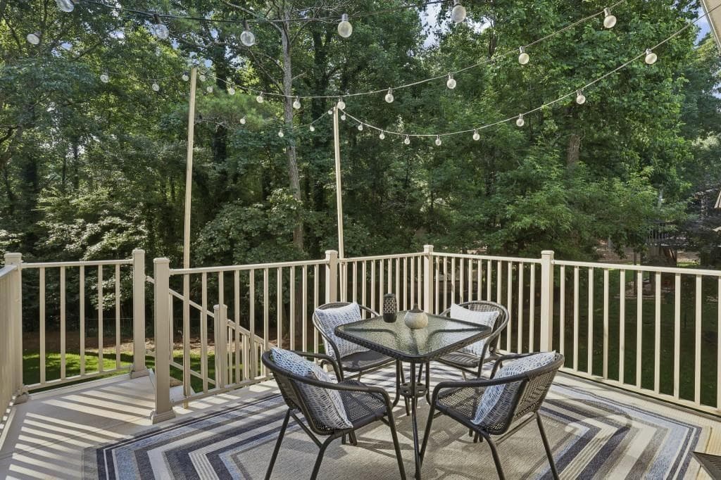 3 bedroom, 3 bathroom, 2,382 sq ft single family residence for sale at 2055 Ivy, Cumming, GA 30041 — photo 7