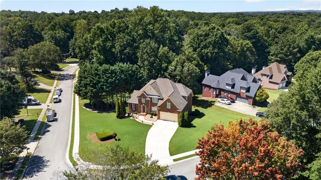 5 bedroom, 3 bathroom, 3,193 sq ft single family residence for sale at 5755 Shoals Drive, Buford, GA 30518 — photo 7
