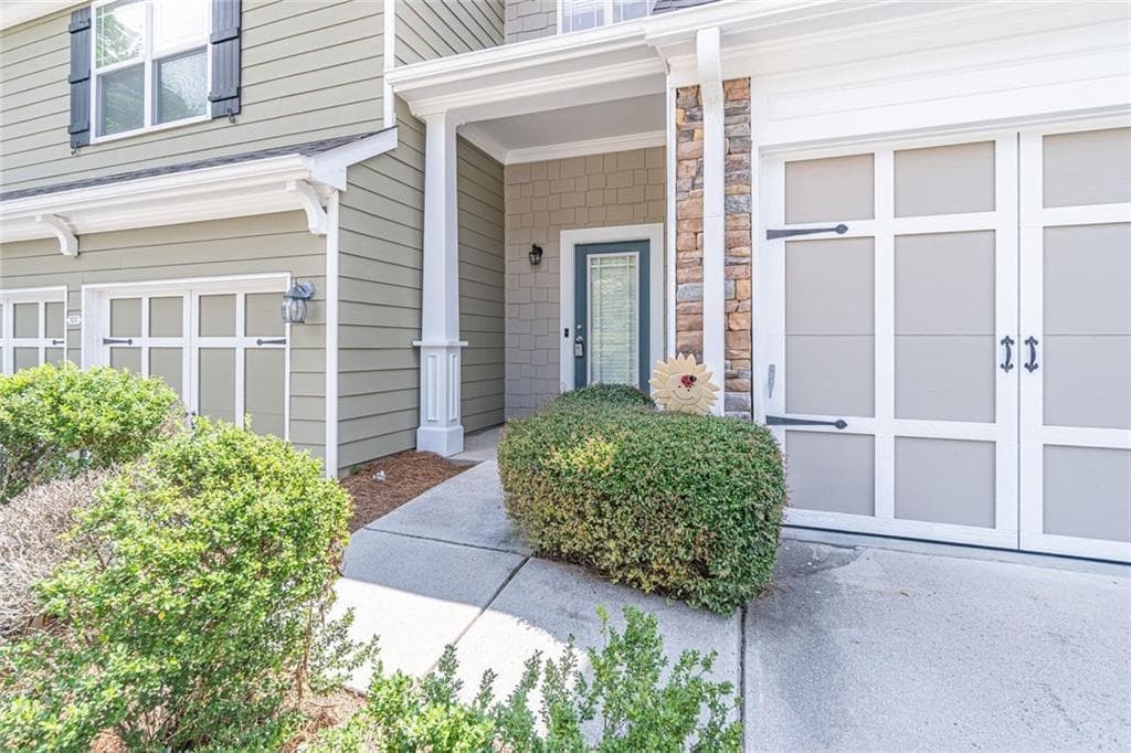 3 bedroom, 3 bathroom, 1,968 sq ft townhouse for rent at 118 Wiley Parc Circle, Woodstock, GA 30188 for $2,300 a month — photo 3