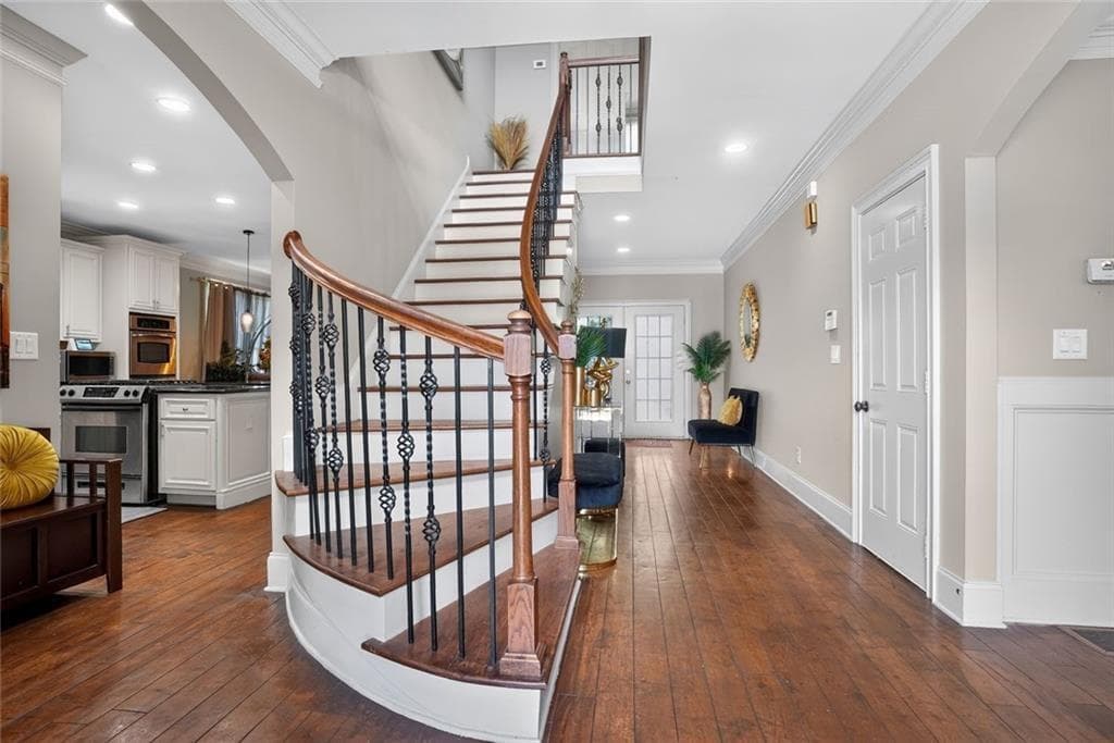 7 bedroom, 5 bathroom, 3,640 sq ft single family residence for sale at 2645 Tyler Bay Lane, Grayson, GA 30017 — photo 6