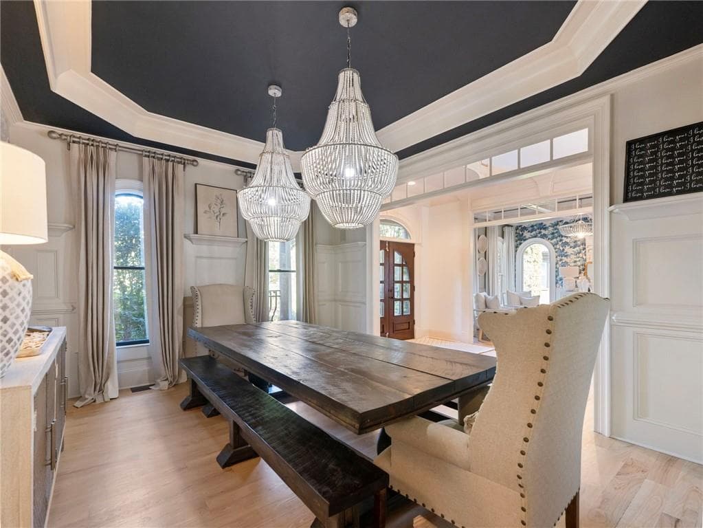 5 bedroom, 6 bathroom, 5,446 sq ft single family residence for sale at 5453 Brendlynn Drive, Suwanee, GA 30024 — photo 7