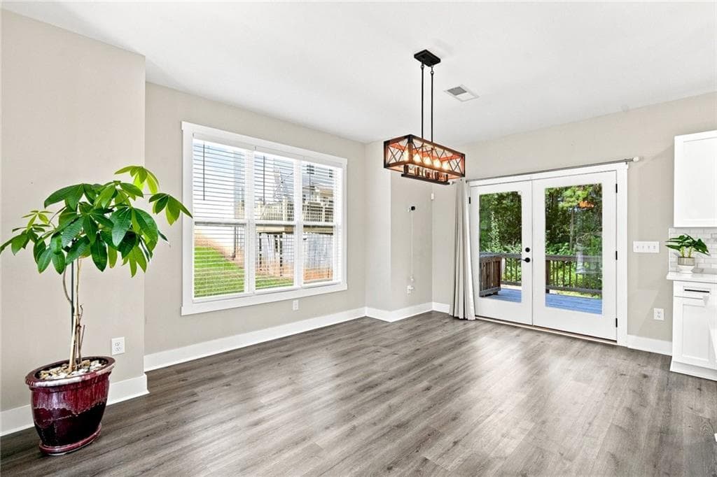 4 bedroom, 4 bathroom, 3,100 sq ft single family residence for sale at 181 Eagle Glen Drive, Woodstock, GA 30189 — photo 5