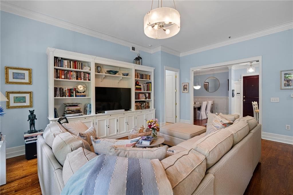 2 bedroom, 2 bathroom, 1,626 sq ft condominium for sale at 1717 N Decatur Road T16, Atlanta, GA 30307 — photo 9