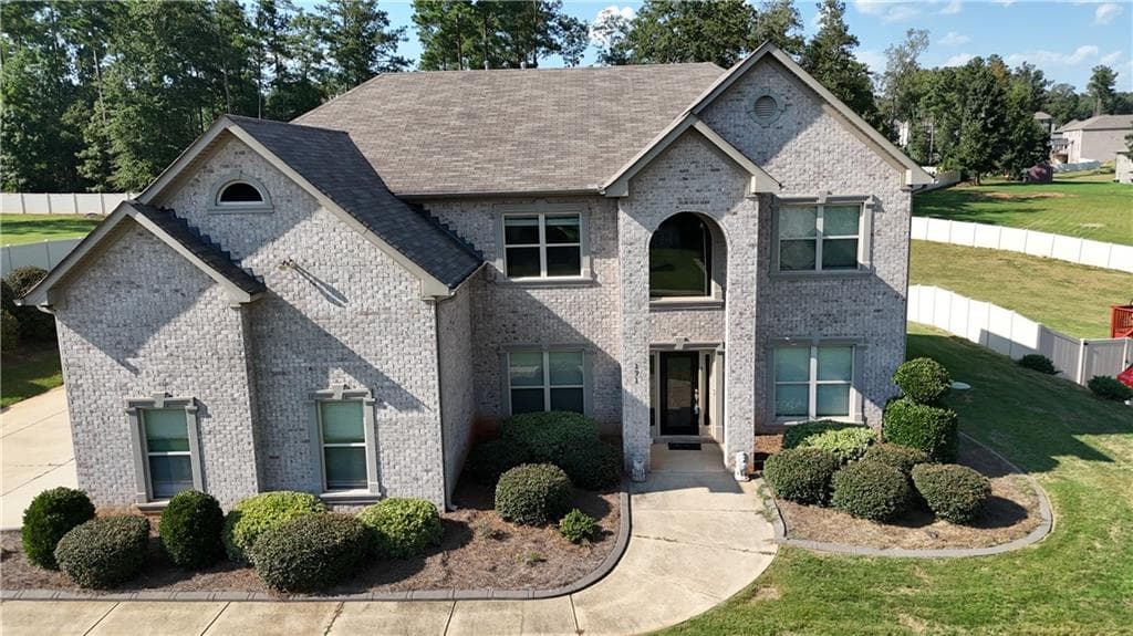 5 bedroom, 4 bathroom, 3,605 sq ft single family residence under contract at 171 Barclay Drive, Mcdonough, GA 30252
