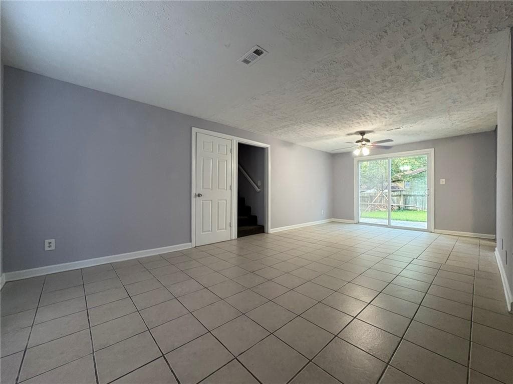 4 bedroom, 2 bathroom, 2,080 sq ft single family residence for sale at 3082 Bromley Rowe, Duluth, GA 30096 — photo 4