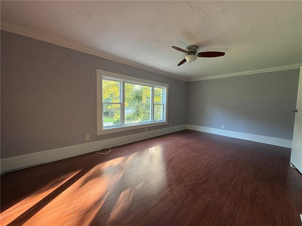 4 bedroom, 2 bathroom, 2,080 sq ft single family residence for sale at 3082 Bromley Rowe, Duluth, GA 30096 — photo 7