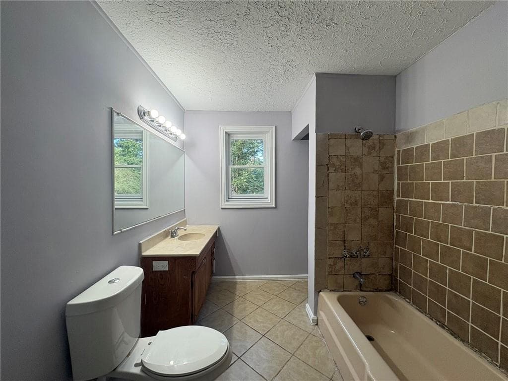 4 bedroom, 2 bathroom, 2,080 sq ft single family residence for sale at 3082 Bromley Rowe, Duluth, GA 30096 — photo 9
