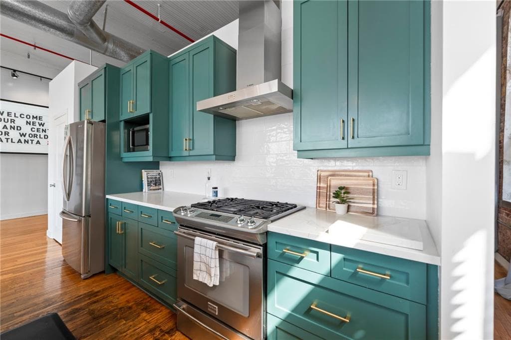 1 bedroom, 1 bathroom, 1,398 sq ft condominium under contract at 330 Peters Street 208, Atlanta, GA 30313 — photo 7
