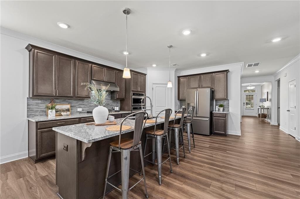 2 bedroom, 2 bathroom, 2,152 sq ft single family residence for sale at 223 Hickory Bluffs Parkway, Canton, GA 30114 — photo 2