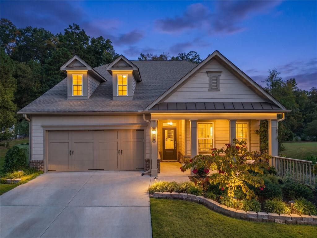 2 bedroom, 2 bathroom, 2,152 sq ft single family residence for sale at 223 Hickory Bluffs Parkway, Canton, GA 30114 — photo 6