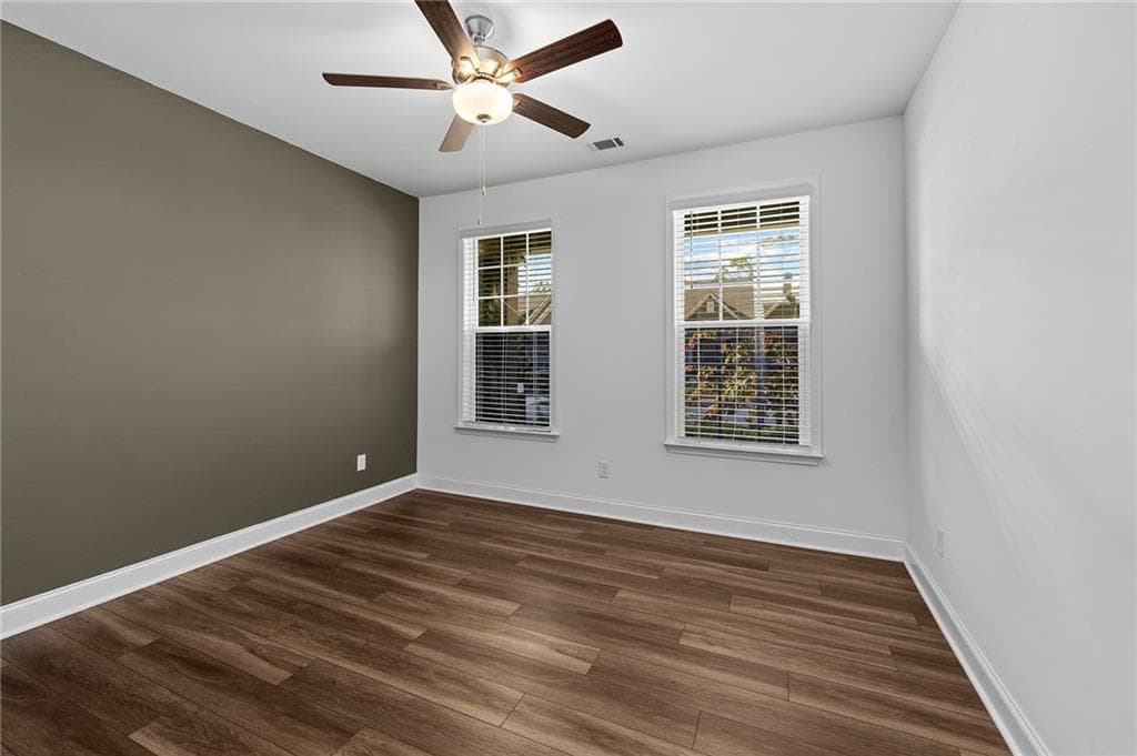 2 bedroom, 2 bathroom, 2,152 sq ft single family residence for sale at 223 Hickory Bluffs Parkway, Canton, GA 30114 — photo 10