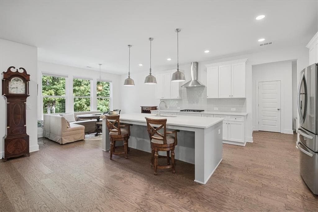 5 bedroom, 5 bathroom, 3,659 sq ft single family residence under contract at 7710 Fireside Farm Drive, Dawsonville, GA 30534 — photo 3