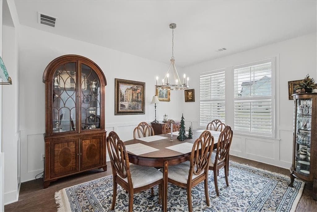 5 bedroom, 5 bathroom, 3,659 sq ft single family residence under contract at 7710 Fireside Farm Drive, Dawsonville, GA 30534 — photo 5