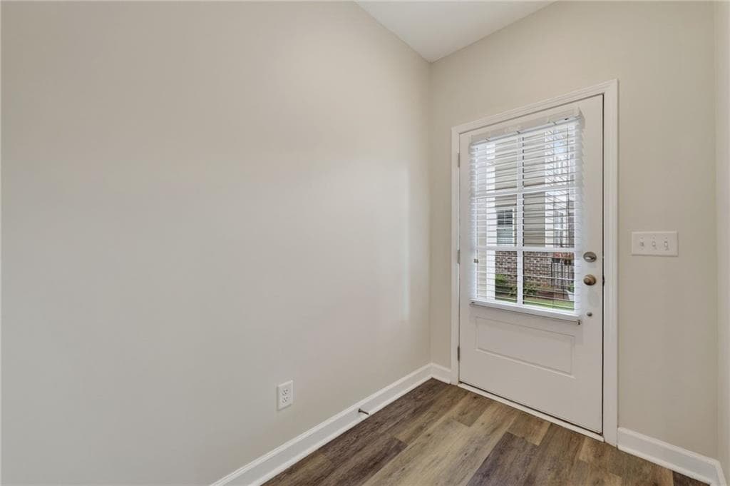 3 bedroom, 4 bathroom, 2,136 sq ft townhouse for sale at 850 Caldwell Circle, Marietta, GA 30060 — photo 6