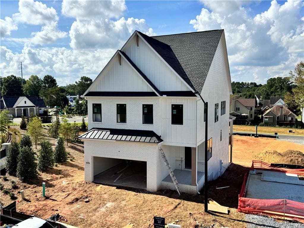 3 bedroom, 3 bathroom, 2,792 sq ft single family residence for sale at 1476 Belfair Drive, Marietta, GA 30066 — photo 3