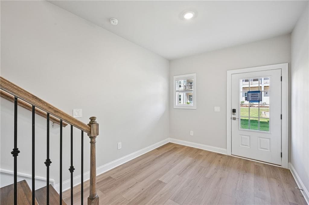 4 bedroom, 4 bathroom, 2,247 sq ft townhouse for sale at 435 Elise Way, Lawrenceville, GA 30045 — photo 6