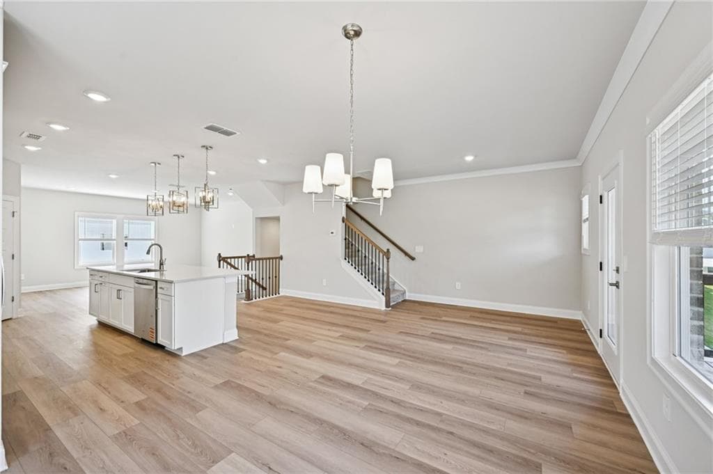 4 bedroom, 4 bathroom, 2,247 sq ft townhouse for sale at 435 Elise Way, Lawrenceville, GA 30045 — photo 9