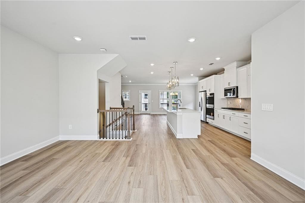 4 bedroom, 4 bathroom, 2,247 sq ft townhouse for sale at 435 Elise Way, Lawrenceville, GA 30045 — photo 10