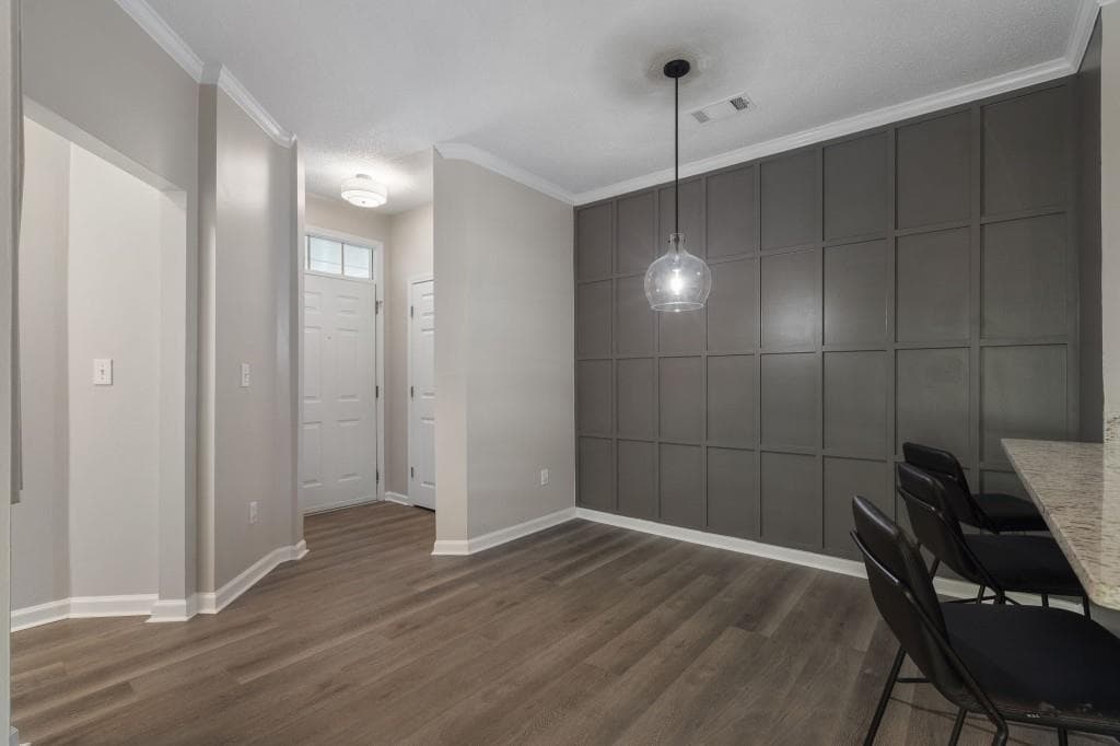 2 bedroom, 2 bathroom, 1,187 sq ft condominium for sale at 111 Spring Heights Lane 1, Smyrna, GA 30080 — photo 4