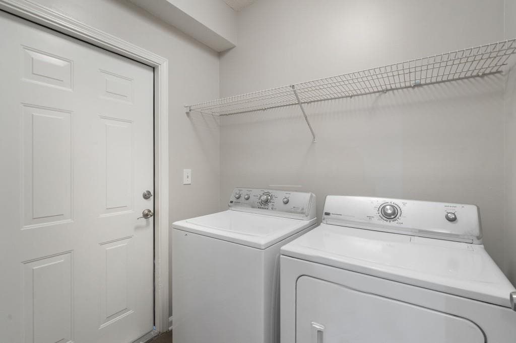 2 bedroom, 2 bathroom, 1,187 sq ft condominium for sale at 111 Spring Heights Lane 1, Smyrna, GA 30080 — photo 8