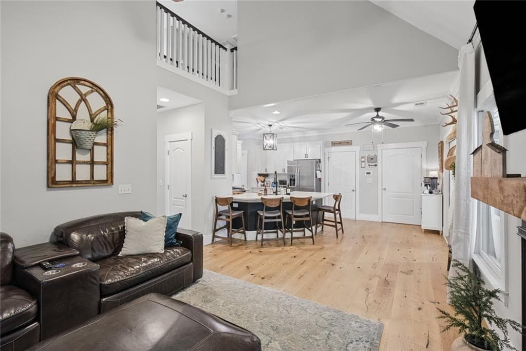 4 bedroom, 3 bathroom, 2,897 sq ft single family residence for sale at 59 Lake Haven Drive, Cartersville, GA 30120 — photo 3