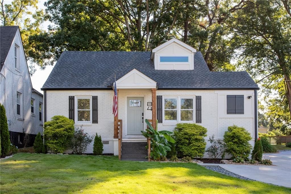 4 bedroom, 4 bathroom, 1,794 sq ft single family residence under contract at 84 1st Avenue, Atlanta, GA 30317