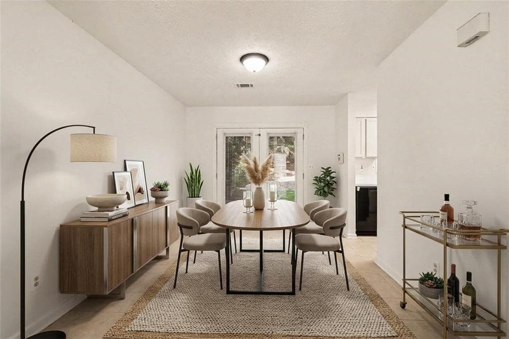 2 bedroom, 3 bathroom, 1,280 sq ft townhouse under contract at 907 Joseph Club Drive, Mableton, GA 30126 — photo 3