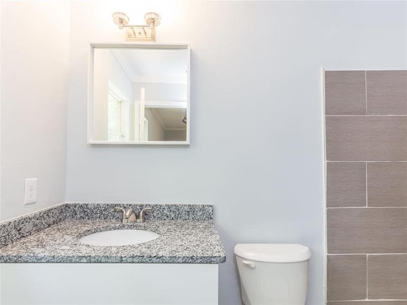 3 bedroom, 2 bathroom, 1,183 sq ft single family residence for sale at 995 Coleman Street, Atlanta, GA 30310 — photo 8