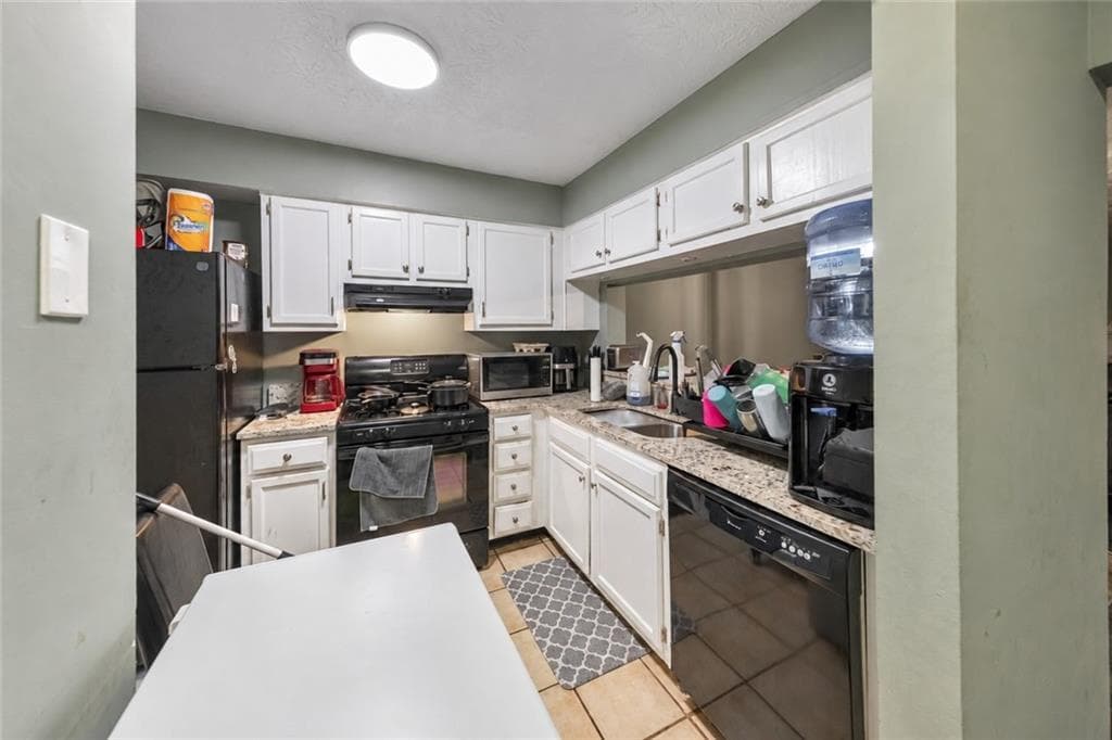 2 bedroom, 2 bathroom, 1,088 sq ft townhouse for sale at 6622 Wellington Square, Norcross, GA 30093 — photo 3