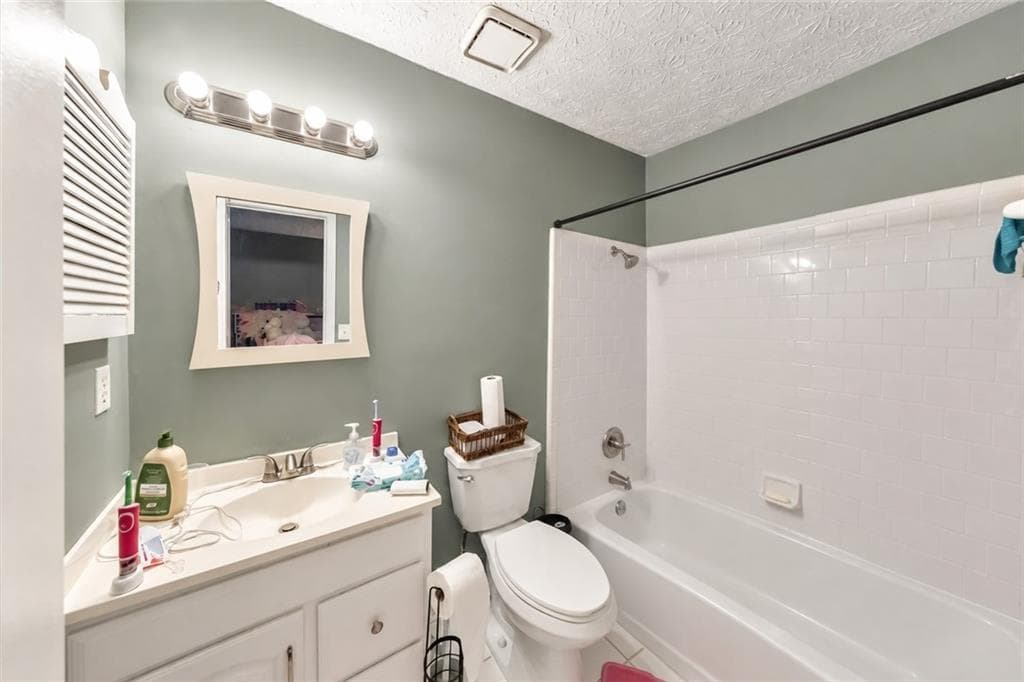 2 bedroom, 2 bathroom, 1,088 sq ft townhouse for sale at 6622 Wellington Square, Norcross, GA 30093 — photo 9