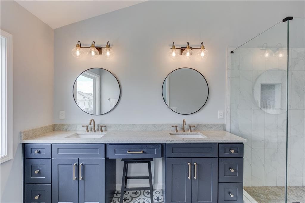 3 bedroom, 4 bathroom, 2,205 sq ft townhouse for sale at 3946 Boston Common Street, Suwanee, GA 30024 — photo 5