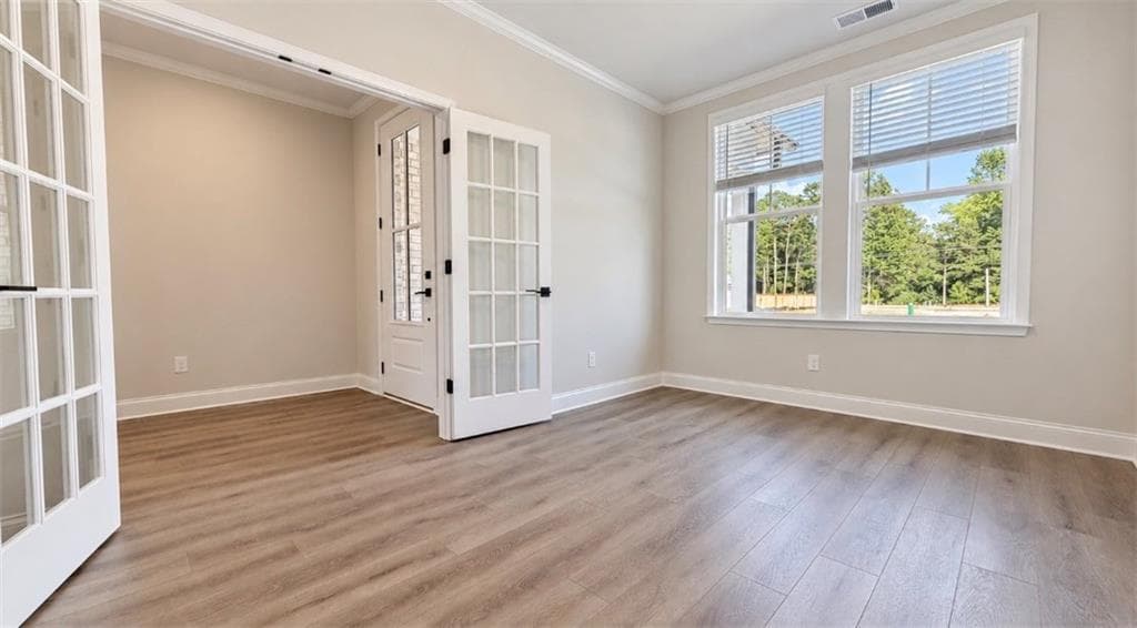 4 bedroom, 4 bathroom, 2,559 sq ft single family residence for sale at 389 Grand Wehunt Drive, Hoschton, GA 30548 — photo 2