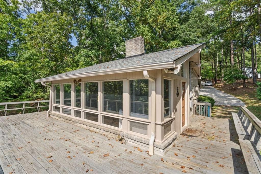 3 bedroom, 2 bathroom single family residence for sale at 6442 Ford Road, Flowery Branch, GA 30542 — photo 6