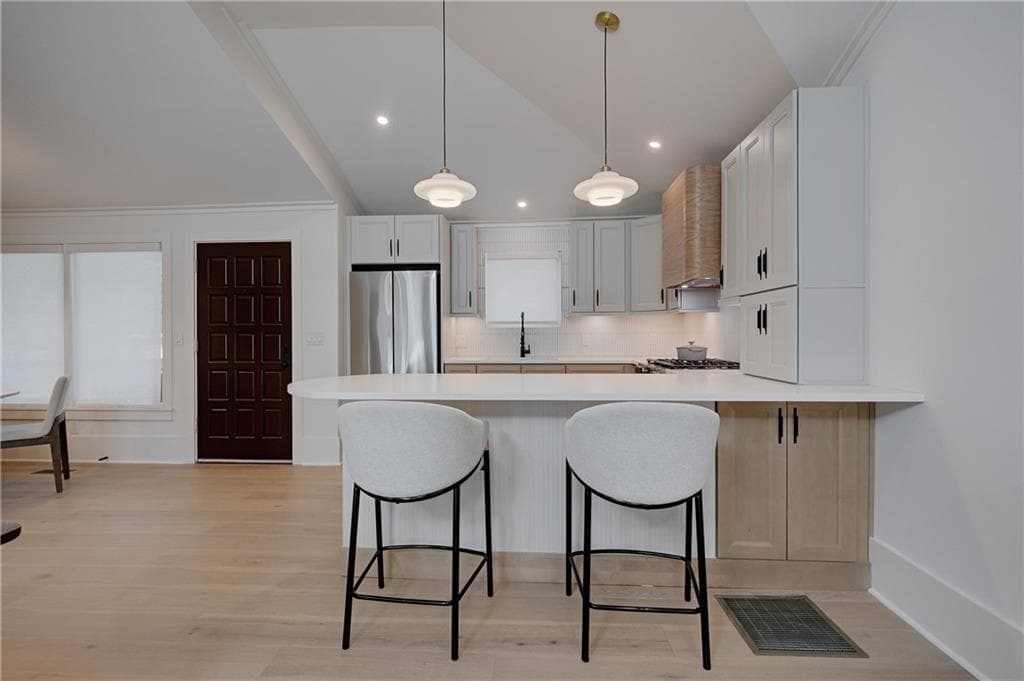 3 bedroom, 3 bathroom, 2,150 sq ft single family residence for sale at 3542 N Druid Hills Road, Decatur, GA 30033 — photo 9