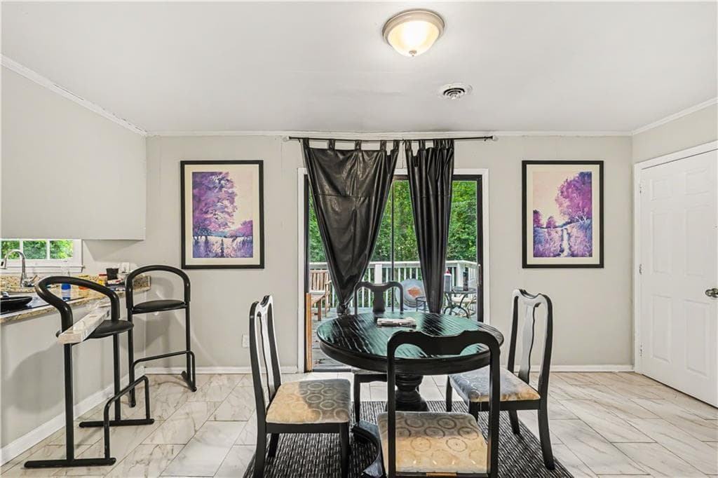 3 bedroom, 3 bathroom, 2,219 sq ft single family residence for sale at 728 Springer Drive, Griffin, GA 30224 — photo 4