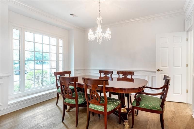 4 bedroom, 4 bathroom, 3,028 sq ft single family residence for rent at 4027 Stephens Mill Run, Atlanta, GA 30342 for $7,500 a month — photo 6