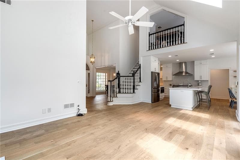 4 bedroom, 4 bathroom, 3,028 sq ft single family residence for rent at 4027 Stephens Mill Run, Atlanta, GA 30342 for $7,500 a month — photo 10