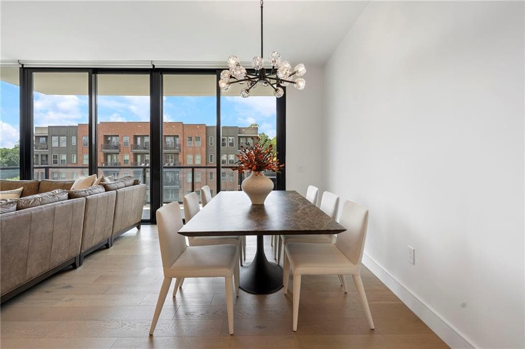 2 bedroom, 3 bathroom, 1,942 sq ft condominium for sale at 2425 Peachtree Road 511, Atlanta, GA 30305 — photo 7