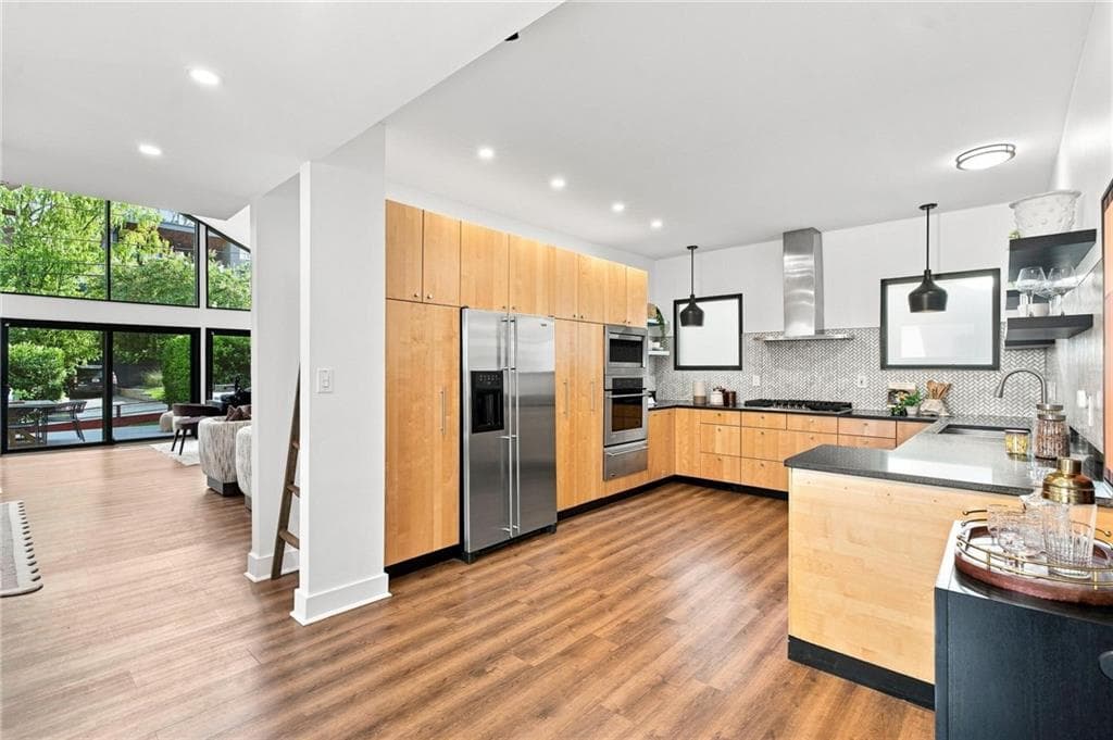 3 bedroom, 4 bathroom, 3,260 sq ft single family residence under contract at 414 9th Street, Atlanta, GA 30309 — photo 10