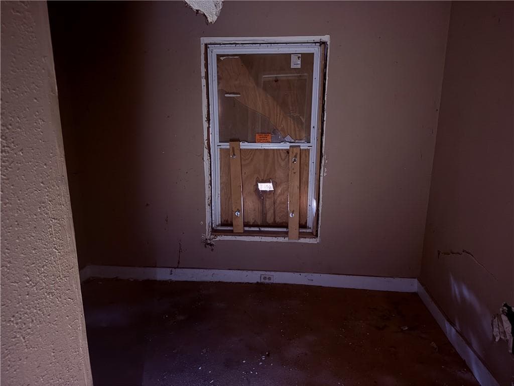 4 bedroom, 2 bathroom, 1,360 sq ft single family residence for sale at 859 Coleman Street, Atlanta, GA 30310 — photo 10