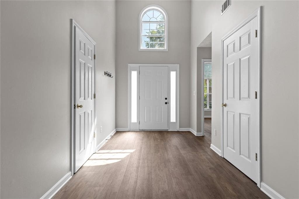 3 bedroom, 3 bathroom, 2,917 sq ft single family residence for rent at 3160 Victoria Park Drive, Buford, GA 30519 for $2,250 a month — photo 2