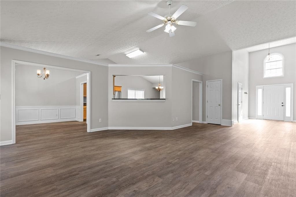 3 bedroom, 3 bathroom, 2,917 sq ft single family residence for rent at 3160 Victoria Park Drive, Buford, GA 30519 for $2,250 a month — photo 3