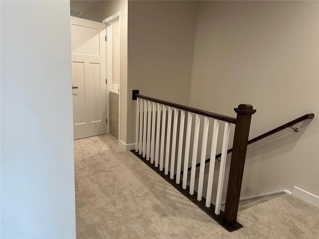 4 bedroom, 3 bathroom, 1,924 sq ft townhouse for rent at 247 Salt Lake Lane, Hoschton, GA 30548 for $2,000 a month — photo 9